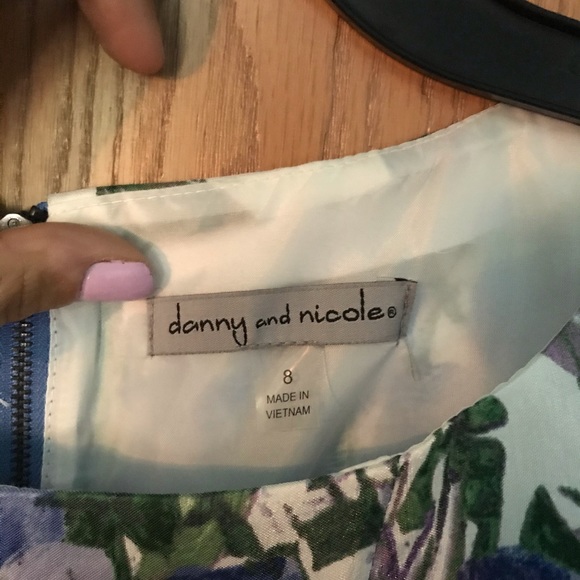 Dress - Picture 3 of 3